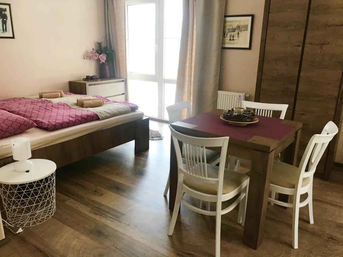 Apartmány Gryf Harrachov Exterior foto